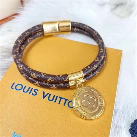 louis vuitton sign it bracelet replica|lv signs.